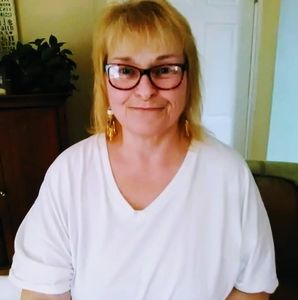 Meet your Posher, Marie